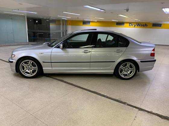 BMW 330i 3.0 MOTORSPORT SEDAN 24V GASOLINA 4P AUTOMÁTICO